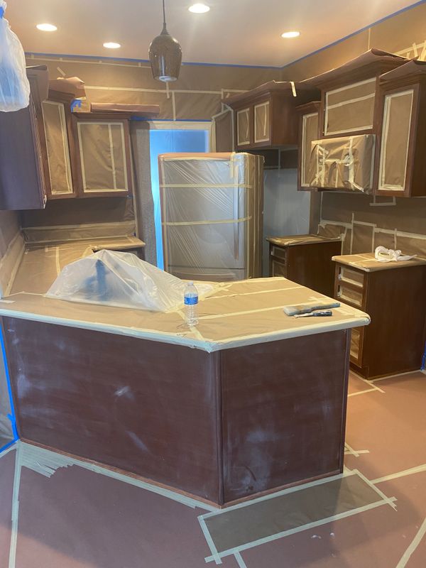 Kitchen and Cabinet Refinishing gallery