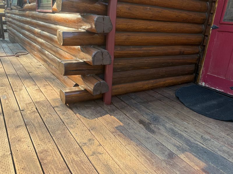 Log Home Restoration