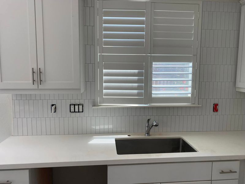 Kitchen Backsplash Installation