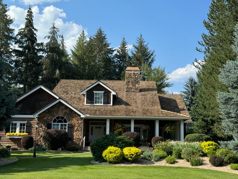 Revitalized Elegance: Cedar Shake Restoration in Hayden, Idaho