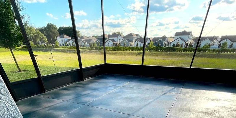 Cementitious Overlay