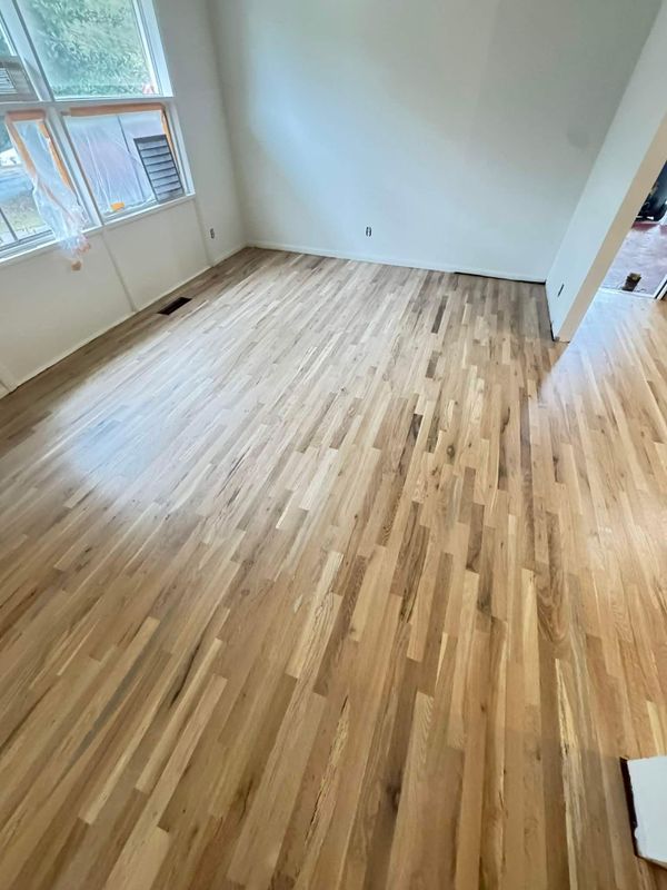 Solid hardwood installation