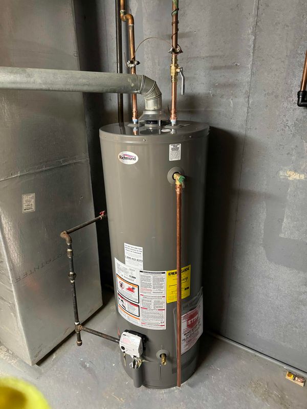 Efficient Water Heater Upgrade: Enhancing Comfort on Norwalk Drive, Carmel, IN