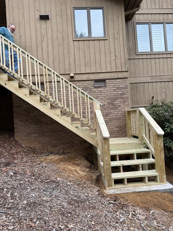 Deck Building & Staining