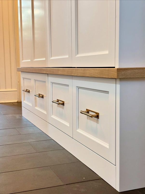 Built In Cabinets