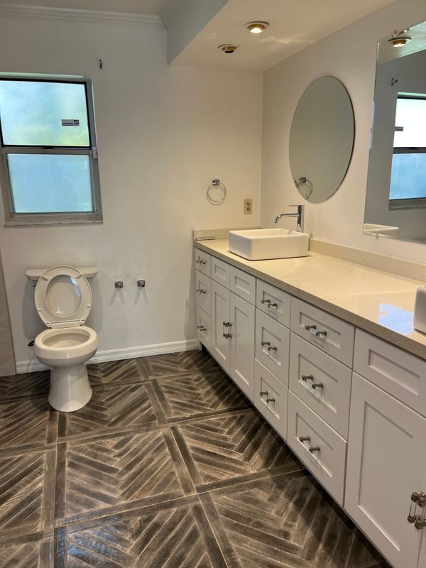 Move In / Move Out Cleaning