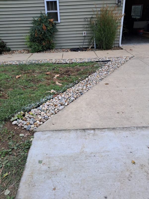 Tunnel's To Towers - ADA Compliant, Deck and Bath