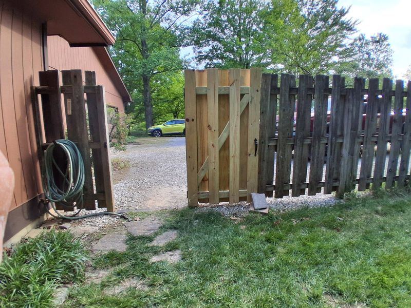 Transforming Outdoor Spaces: Enhanced Safety and Elegance in Carbondale Pool Area
