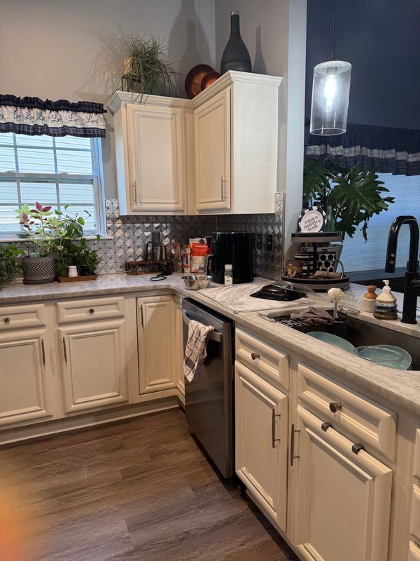 Cabinets & Trim