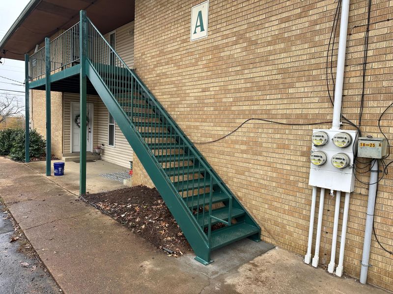 Commercial railings