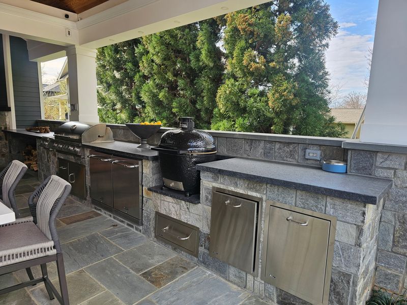 Outdoor Kitchens