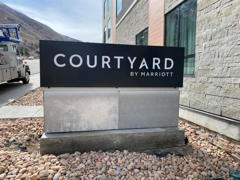 Sign Install