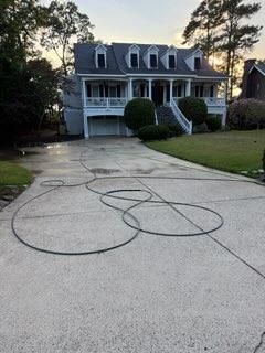 Driveway and Sidewalk Cleaning