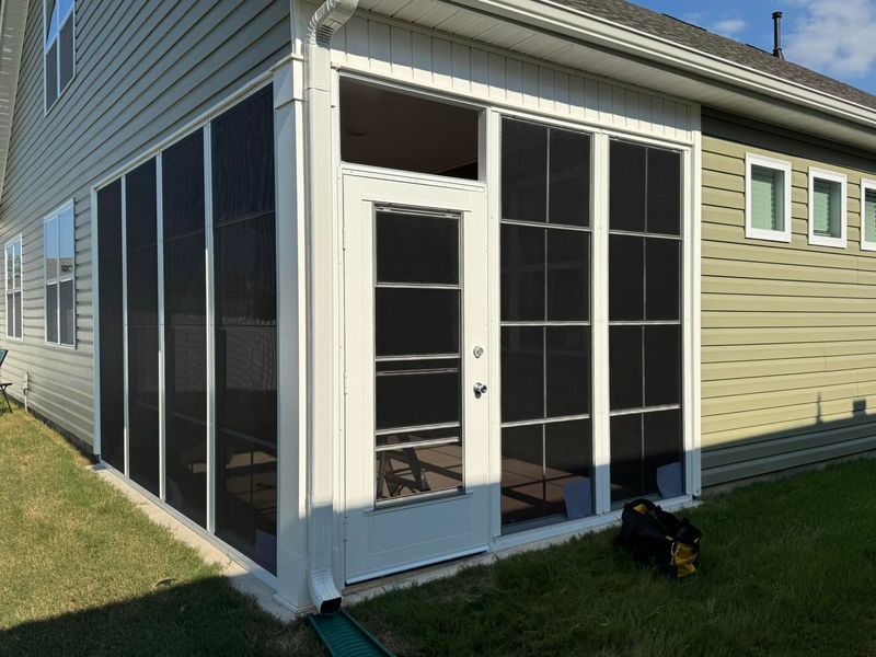 3 Season rooms Eze Breeze