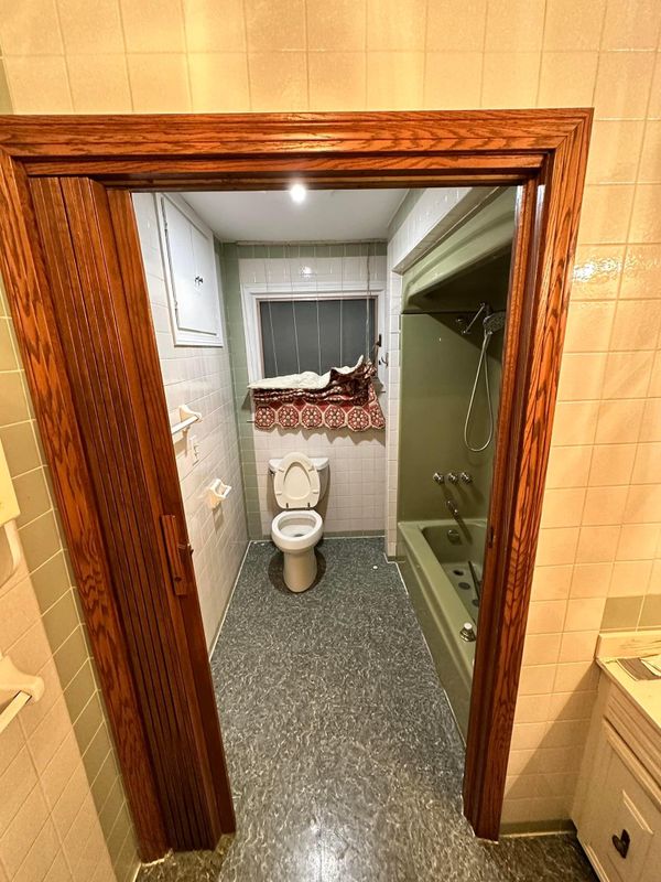 Bathroom Renovation gallery