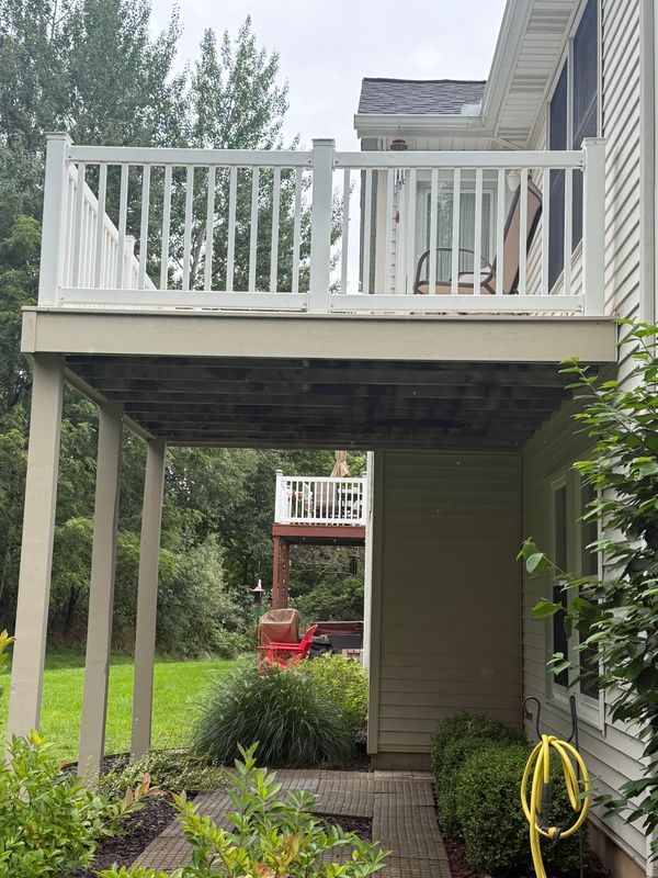 Melton Deck