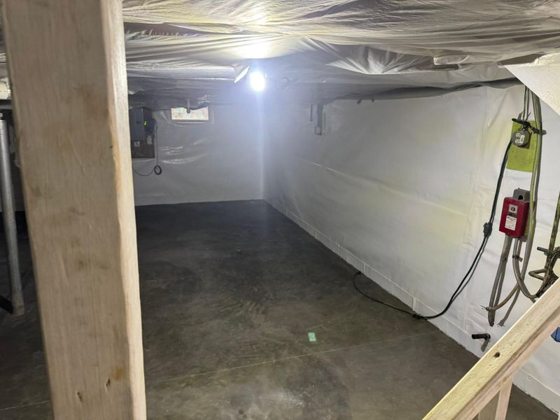 Crawlspace Encapsulation