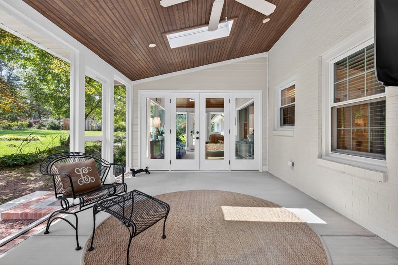 Screen Porch