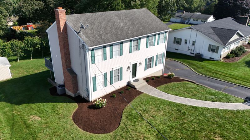 Plantings & Landscape Design
