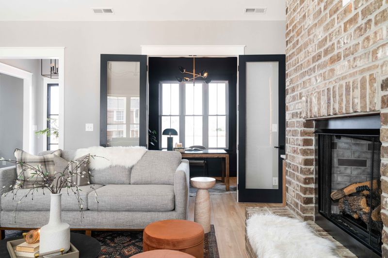 Southern Charm Custom: Design & Build