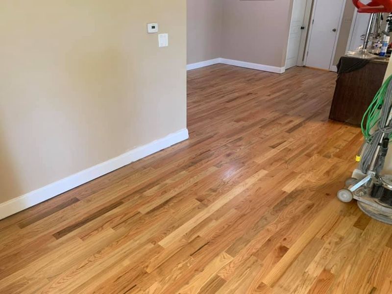 Solid hardwood installation
