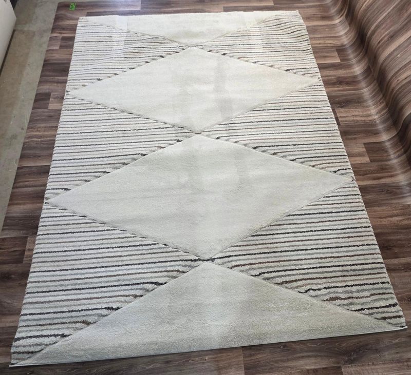 Carpet Installation and Repair