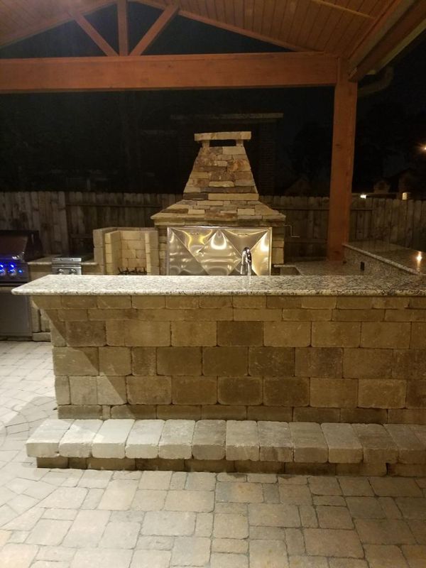 Outdoor Features
