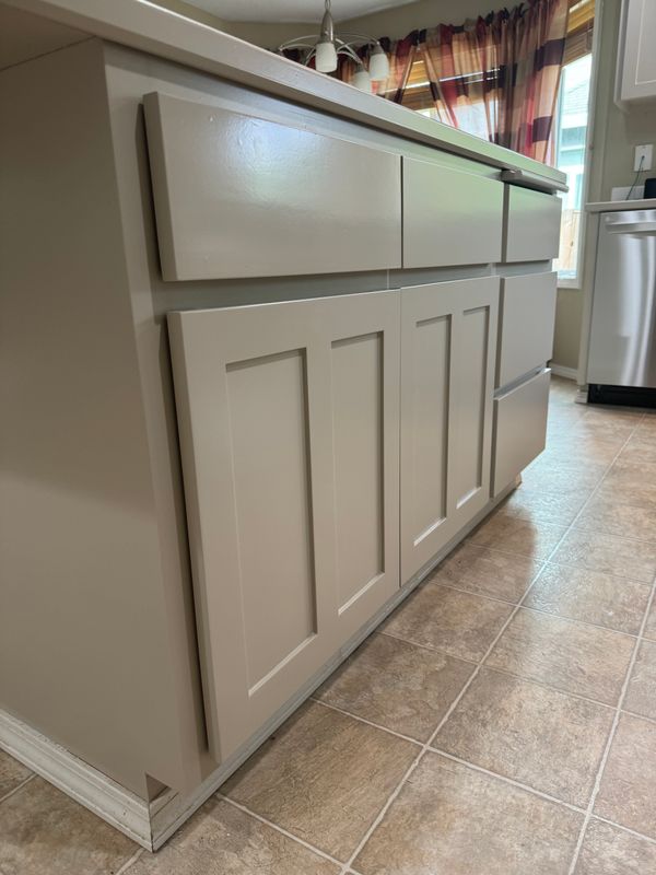 Kitchen and Cabinet Refinishing