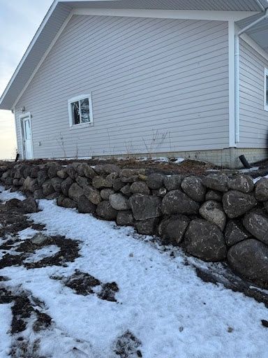 Boulder Walls