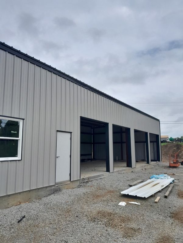 Barn / Shop Construction & Restoration
