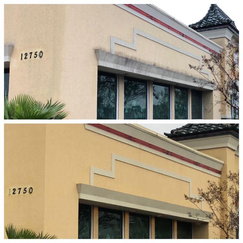 House Soft Wash & Low Pressure Wash