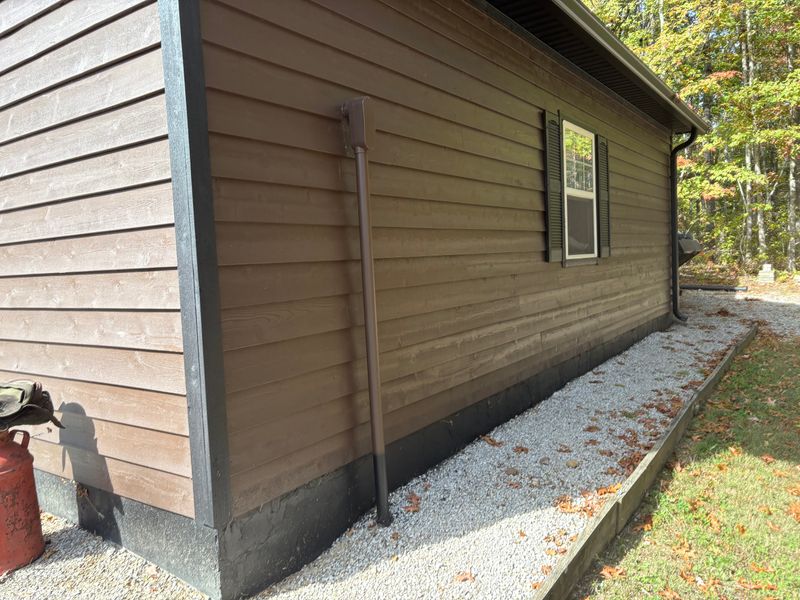 Log Home Staining