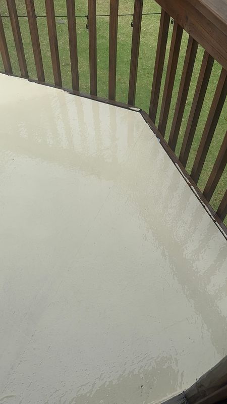 Deck & Patio Cleaning