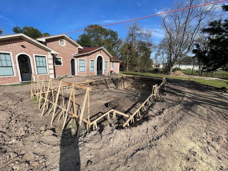 Custom Pool Construction gallery