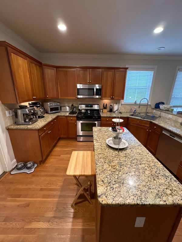 Kitchen and Cabinet Refinishing