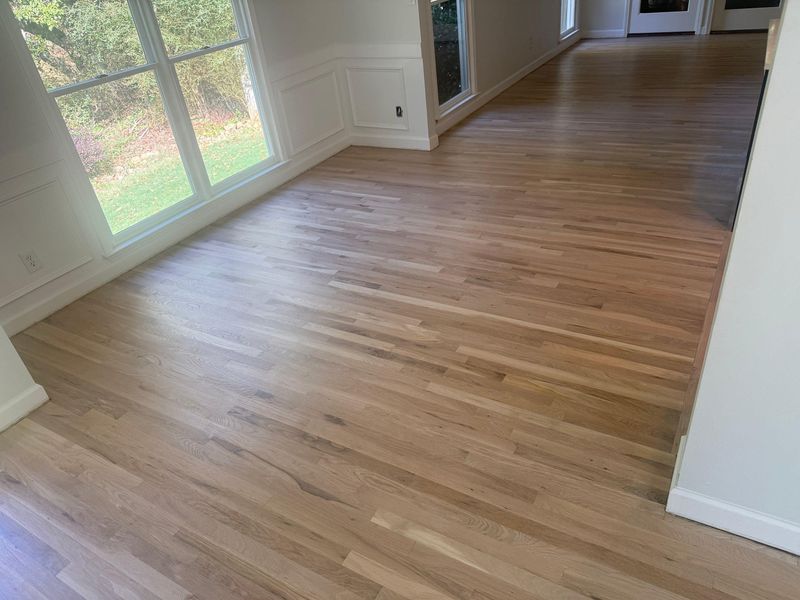Solid hardwood installation
