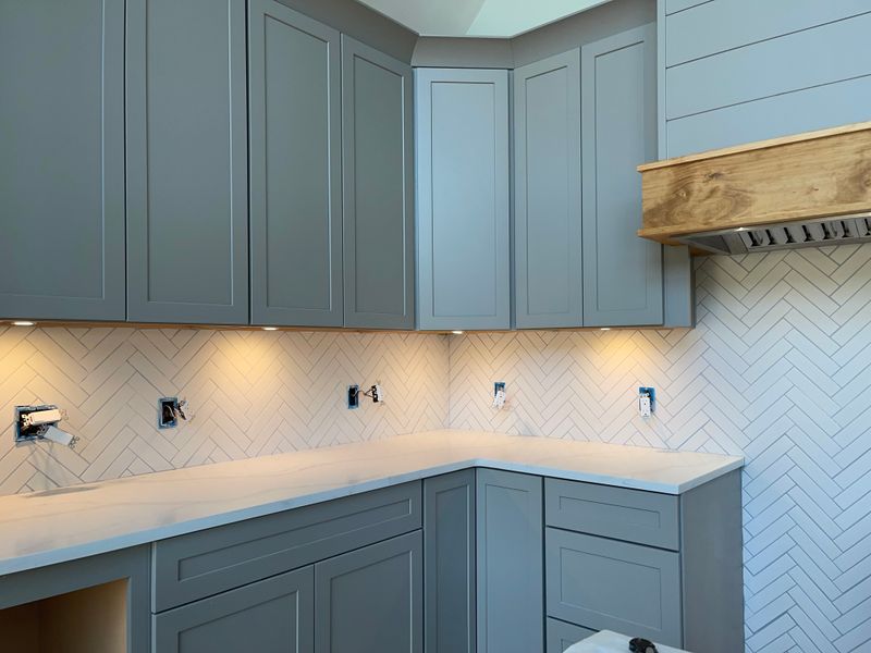 Kitchen Backsplash Installation