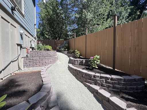 Transforming Neighborhood Aesthetics: American Europe Painting's Masterful Cedar Fence Staining in Poulsbo