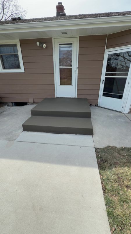 Concrete steps & stoop Installation/ Overcoat repair