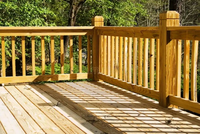 Fence & Deck Straining