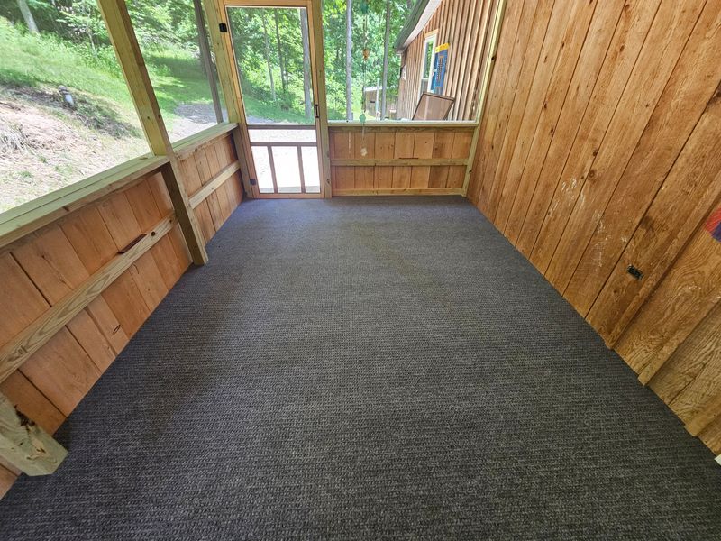 Carpet Installation and Repair
