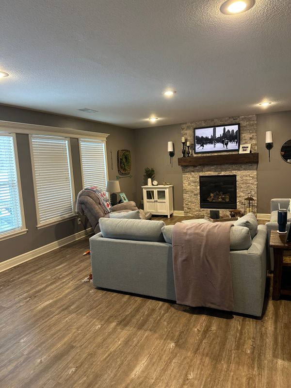 "Interior Revamp: Nova Painting's Colorful Touch in Blue Springs, MO"