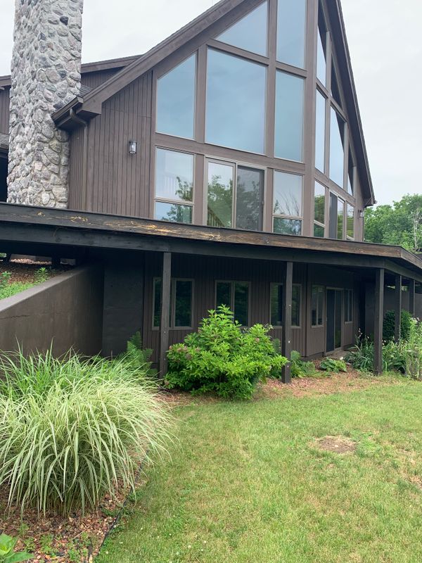 Exterior and Log cabin and home stain specialists