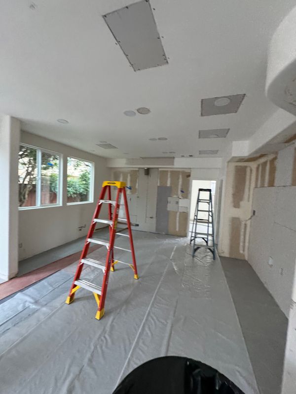 Drywall, Plastering and Popcorn Ceiling Removal