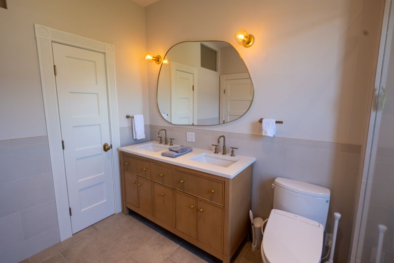 Bathroom Renovation gallery