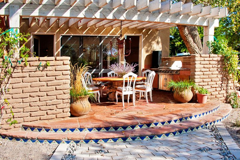 Outdoor Kitchen Construction