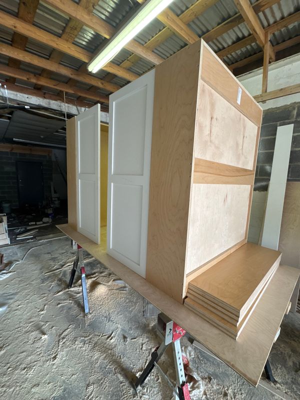 Cabinets 