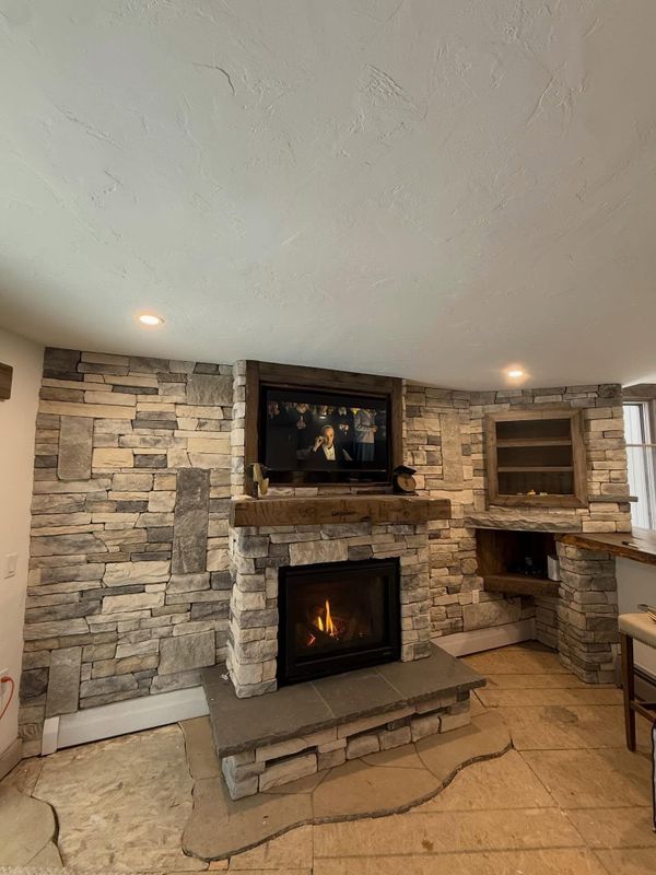 Custom Interior Stone Fireplaces