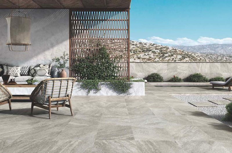 Outdoor Tiling