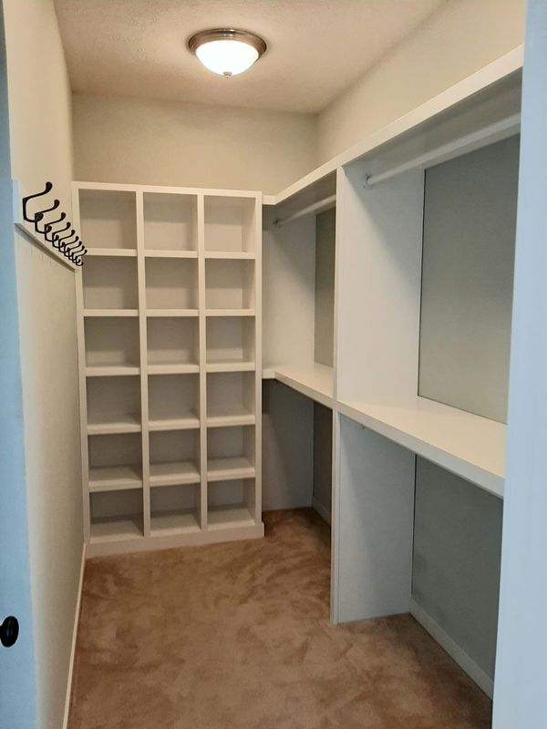 Pantry & Closets